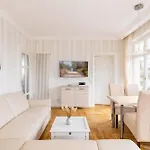 Gruner Nr 13 Apartment *